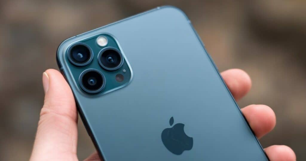 iPhone 12 Pro & 12 Pro Max Camera
